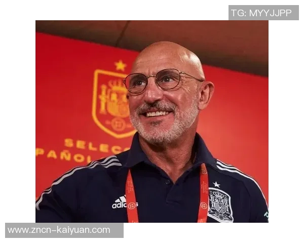 德尚宣布米兰门将迈尼昂将担任法国对冰岛比赛的队长职务 德尚宣布米兰门将迈尼昂将担任法国对冰岛比赛的队长职务