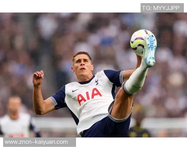 阿贾克斯历史性失利欧战上半场再遭四球重创追溯至1958年