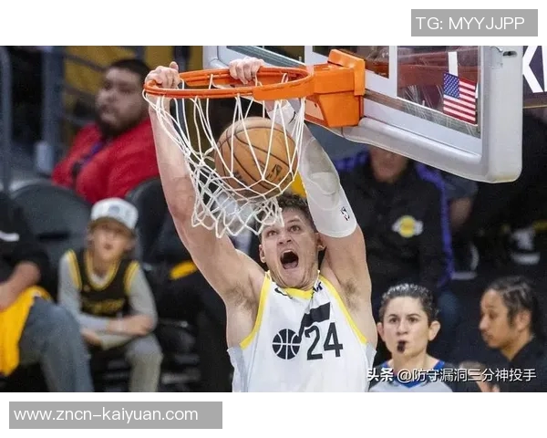 小莫布里表现平平16投仅中6得14分8板5助3断1帽正负值13