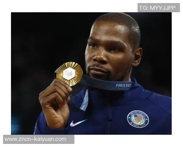 杜兰特赞奥科吉全力以赴的态度为攻防表现带来显著回报 杜兰特赞奥科吉全力以赴的态度为攻防表现带来显著回报